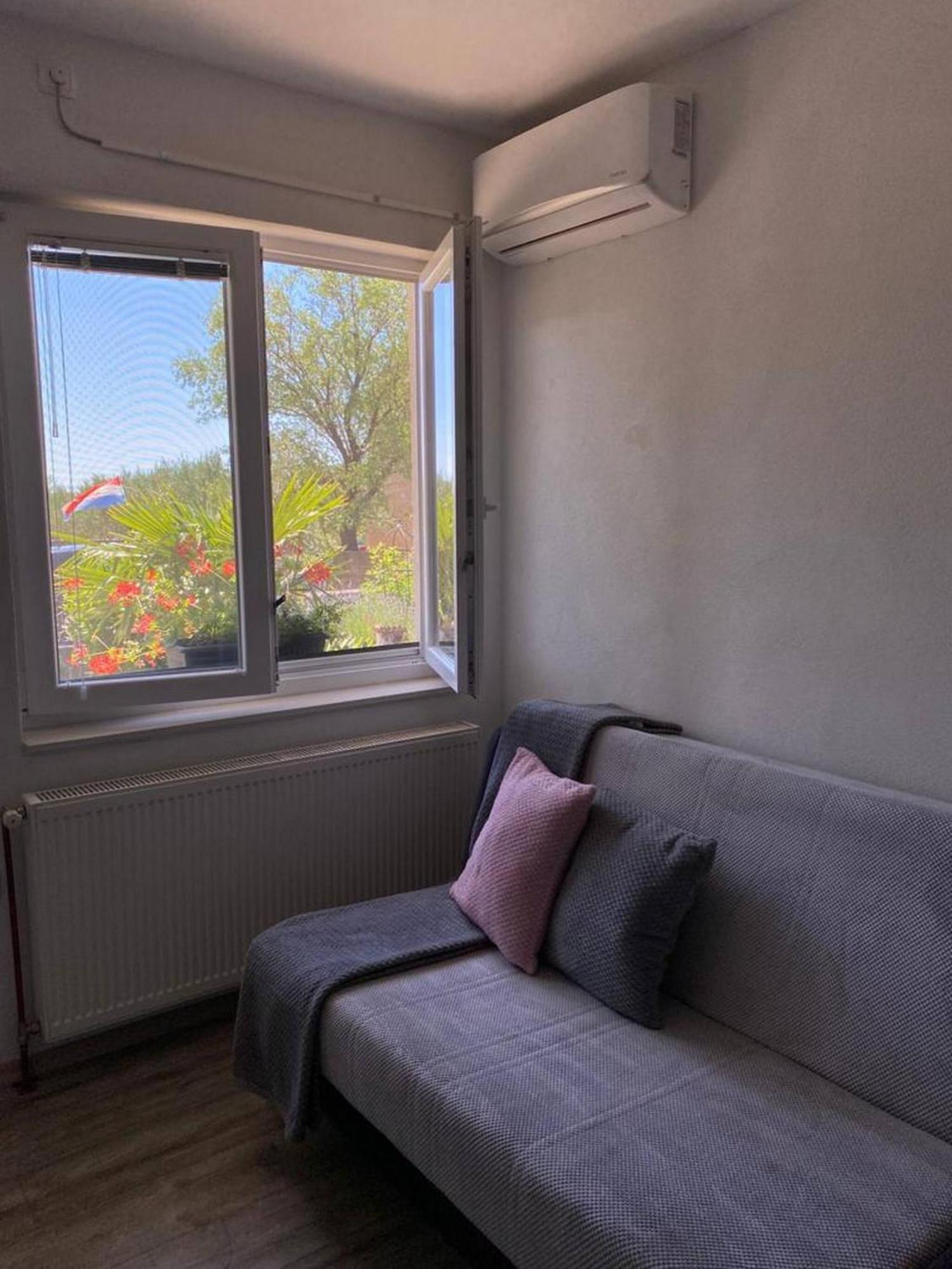 Rural Apartment Ante Drniš Exteriör bild